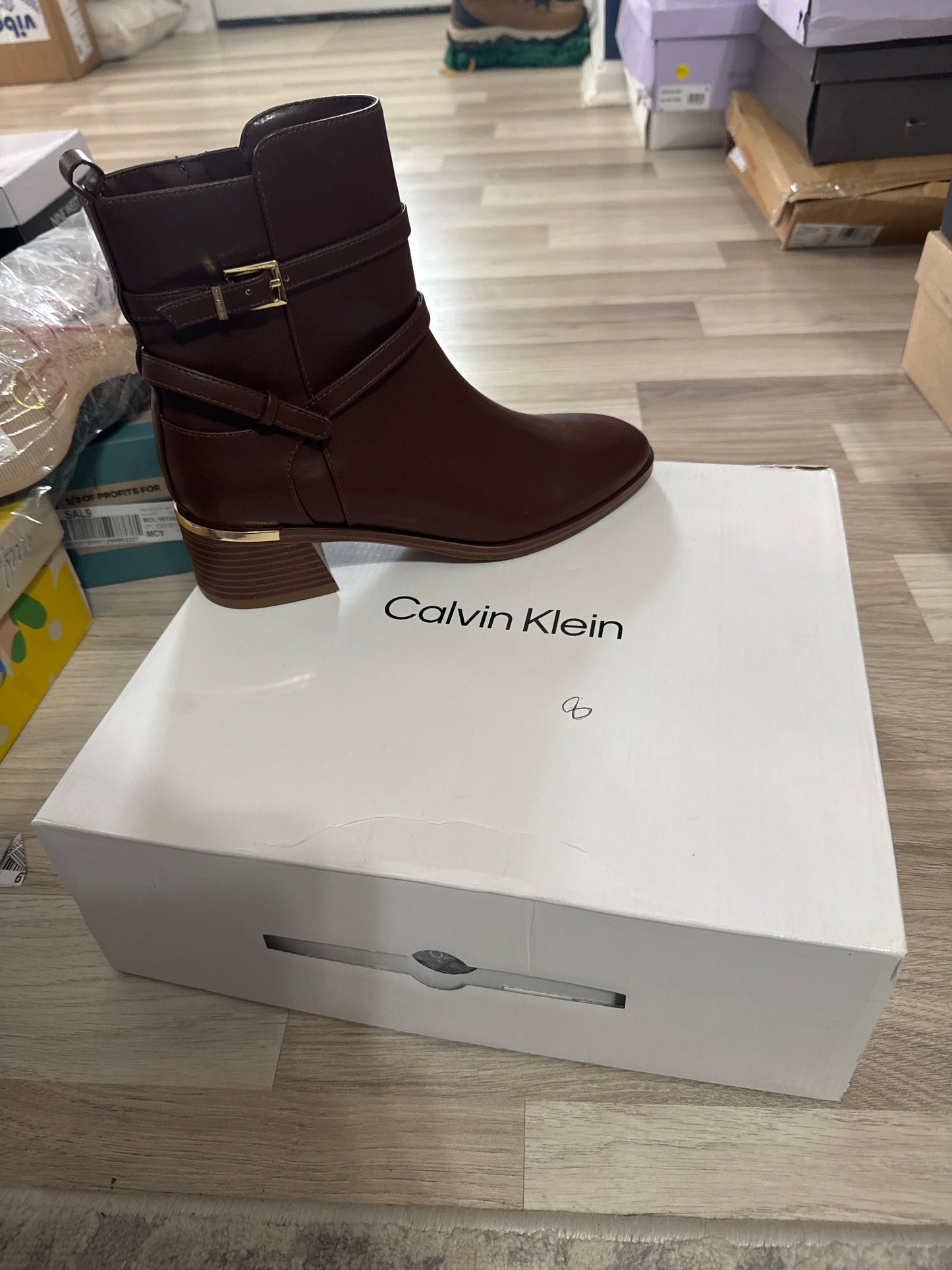 CALVIN KLEIN