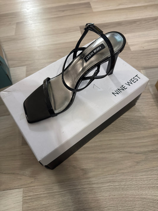 NINE WEST
