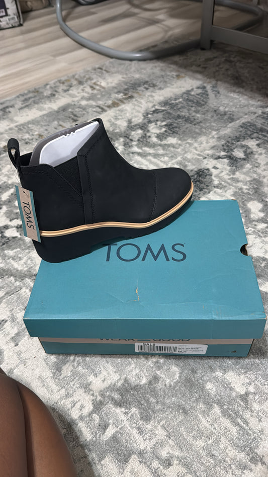 TOMS
